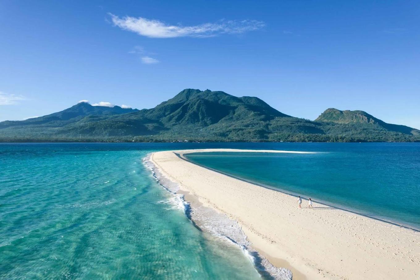 Playa Del Fuego Camiguin Beach Hostel & Resort Mambajao Exterior photo