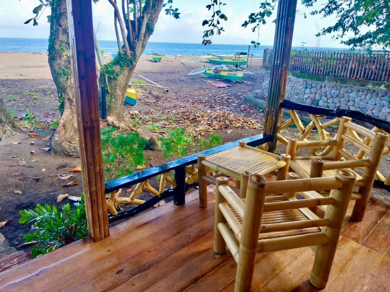 Playa Del Fuego Camiguin Beach Hostel & Resort Mambajao Exterior photo