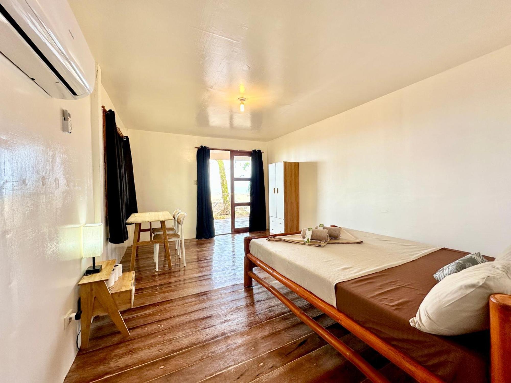 Playa Del Fuego Camiguin Beach Hostel & Resort Mambajao Exterior photo