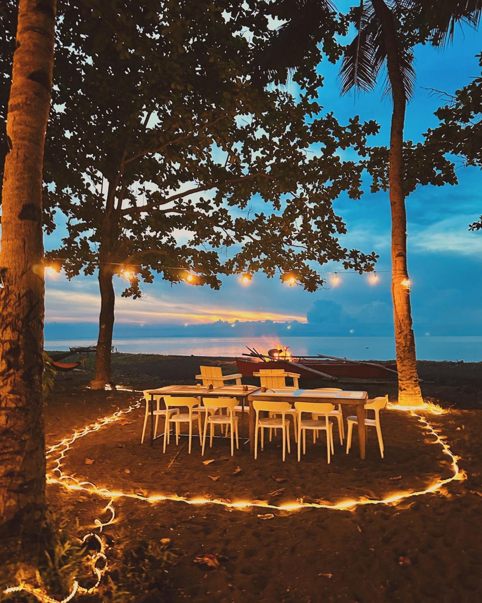 Playa Del Fuego Camiguin Beach Hostel & Resort Mambajao Exterior photo